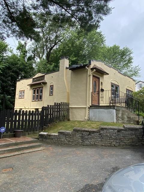 243 Mower St, Worcester, MA 01602 photo 2