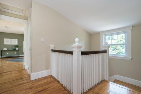 85 Forest St, Worcester, MA 01609 photo 27