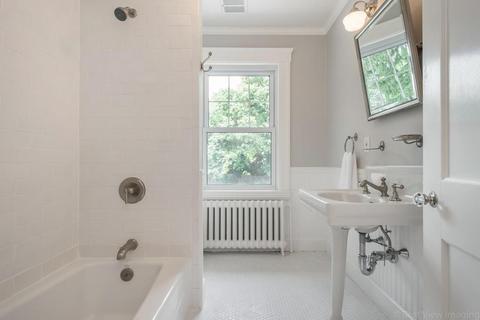 85 Forest St, Worcester, MA 01609 photo 26