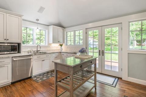 27 Bretton Rd, Dover, MA 02030 photo 3