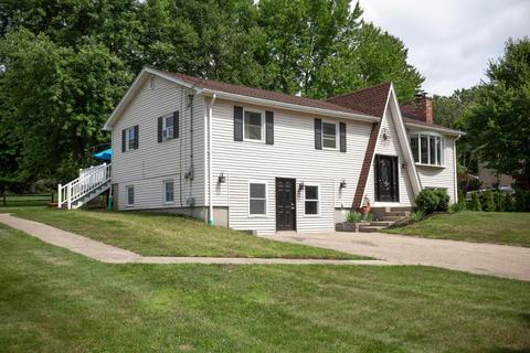 1179 School St, Webster, MA 01570 photo 1