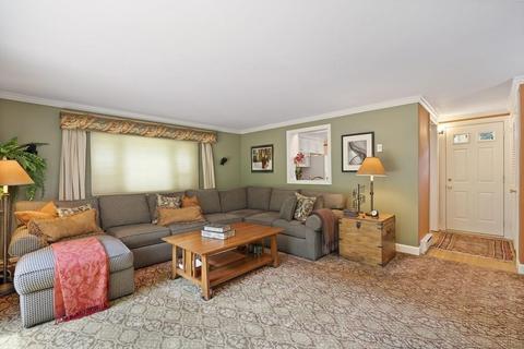 56 Ledgewood Rd, Dedham, MA 02026 photo 15