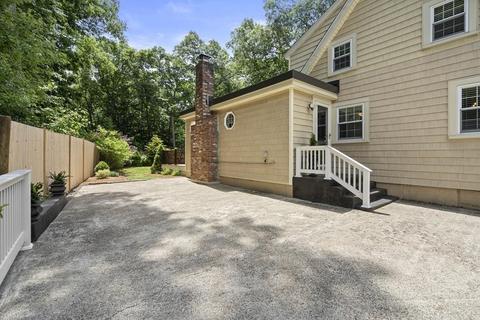 56 Ledgewood Rd, Dedham, MA 02026 photo 34