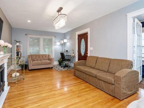 5 Woods Ave, Worcester, MA 01606 photo 6