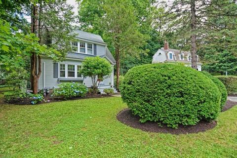 22 Cunningham Rd, Wellesley, MA 02481 photo 4