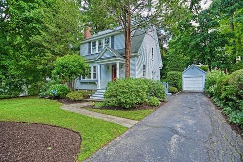 22 Cunningham Rd, Wellesley, MA 02481 photo 2