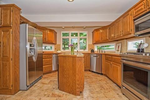 22 Cunningham Rd, Wellesley, MA 02481 photo 19