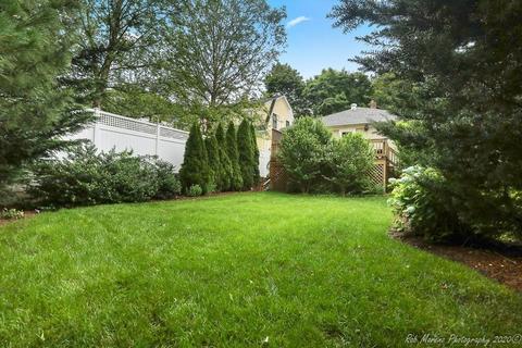 2 Lefavour Ave, Beverly, MA 01915 photo 35