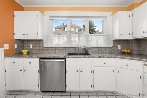 2 Lefavour Ave, Beverly, MA 01915 photo 11