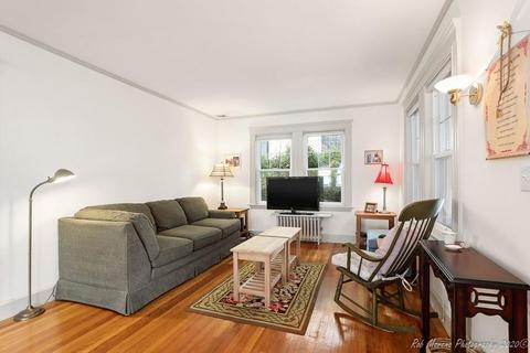 2 Lefavour Ave, Beverly, MA 01915 photo 6