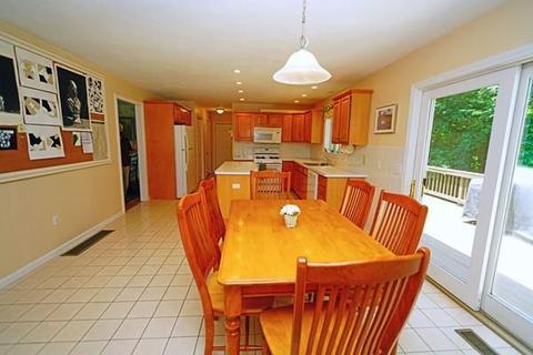 7 Luce Cir, Canton, MA 02021 photo 9