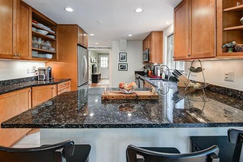 70 Gay St, Needham, MA 02492 photo 8