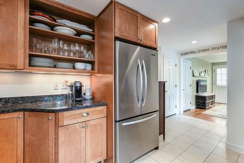 70 Gay St, Needham, MA 02492 photo 10