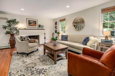 70 Gay St, Needham, MA 02492 photo 3