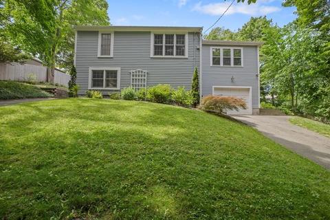 1 Foley Ct, Hingham, MA 02043 photo 1