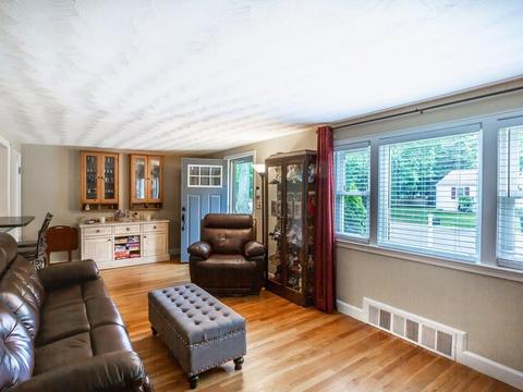 8 Mark Rd, Sharon, MA 02067 photo 9