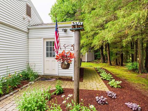 8 Mark Rd, Sharon, MA 02067 photo 4