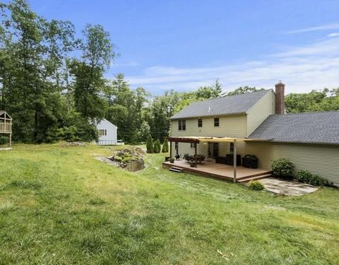 74 Milford St, Upton, MA 01568 photo 39