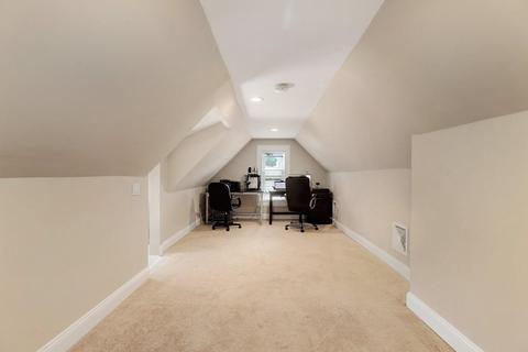 6 Staples Ave, Everett, MA 02149 photo 18
