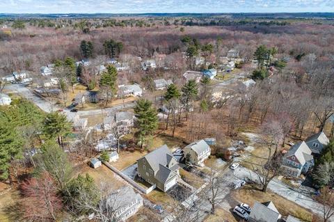 28 Thorndike St, Reading, MA 01867 photo 3