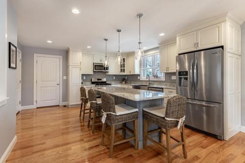 28 Thorndike St, Reading, MA 01867 photo 14
