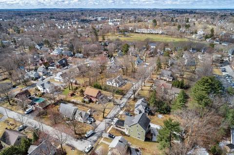 28 Thorndike St, Reading, MA 01867 photo 31