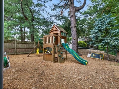 41 Burning Tree Rd, Natick, MA 01760 photo 17