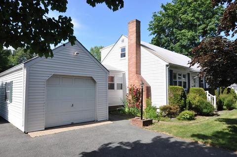 24 Chipman Rd, Beverly, MA 01915 photo 2