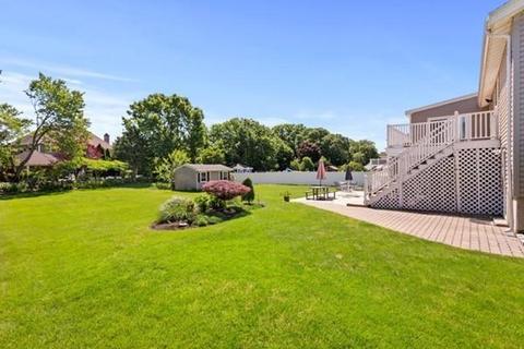25 Juniper Dr, Saugus, MA 01906 photo 24