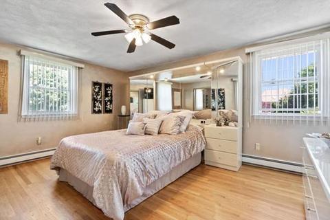 25 Juniper Dr, Saugus, MA 01906 photo 11