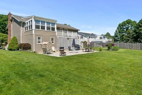 25 Juniper Dr, Saugus, MA 01906 photo 27