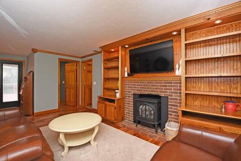 8 Corinth Dr, Worcester, MA 01606 photo 11