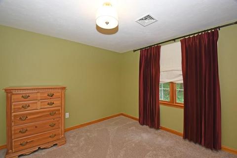 8 Corinth Dr, Worcester, MA 01606 photo 18