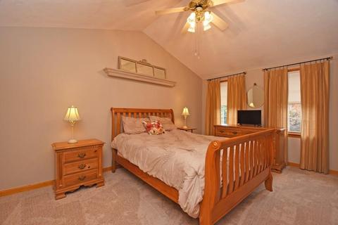 8 Corinth Dr, Worcester, MA 01606 photo 13