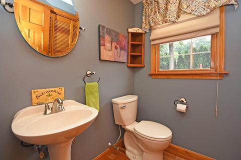 8 Corinth Dr, Worcester, MA 01606 photo 12