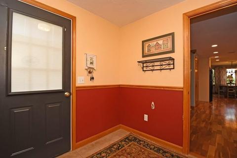 8 Corinth Dr, Worcester, MA 01606 photo 27