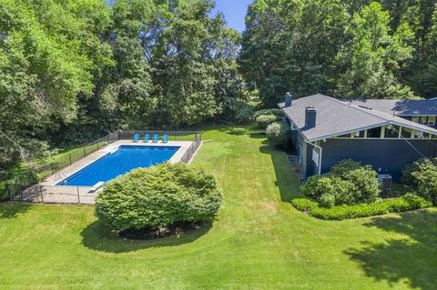 53 Main St, Dover, MA 02030 photo 2