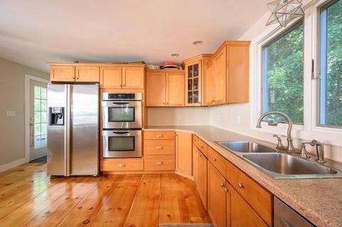 451 Gardner St, Hingham, MA 02043 photo 9
