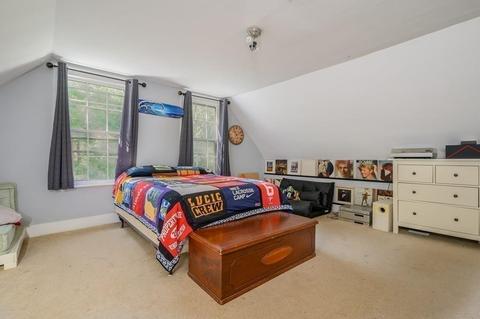 451 Gardner St, Hingham, MA 02043 photo 32