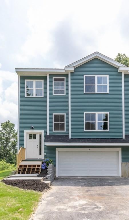 13 Keach Ave, Worcester, MA 01607 photo 2