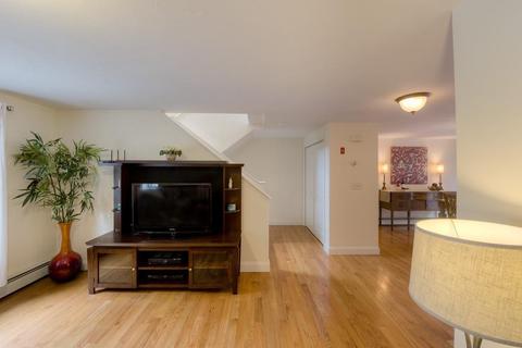 38 Pine Hill Rd, Worcester, MA 01604 photo 5