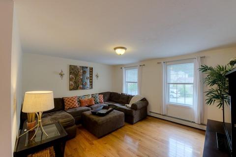 38 Pine Hill Rd, Worcester, MA 01604 photo 3