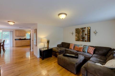 38 Pine Hill Rd, Worcester, MA 01604 photo 4