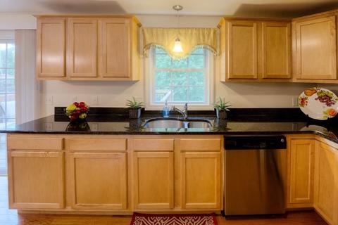 38 Pine Hill Rd, Worcester, MA 01604 photo 9