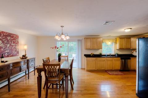 38 Pine Hill Rd, Worcester, MA 01604 photo 6
