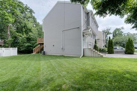 38 Pine Hill Rd, Worcester, MA 01604 photo 34
