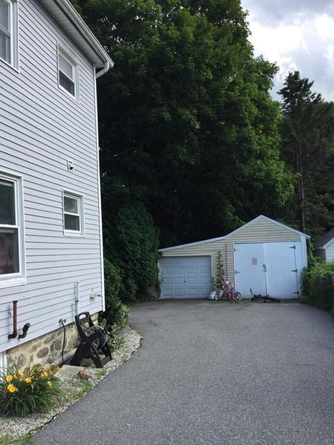 23 Pine St, Dudley, MA 01571 photo 4