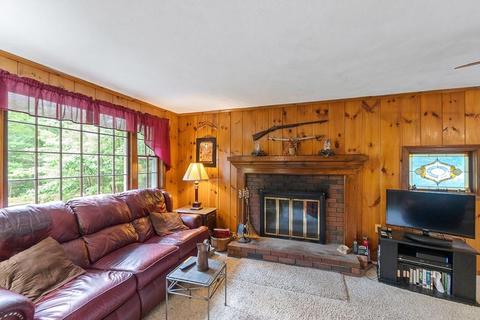 27 Proctor Rd, Townsend, MA 01469 photo 4