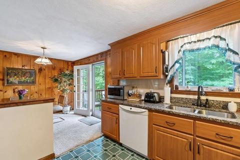 27 Proctor Rd, Townsend, MA 01469 photo 11
