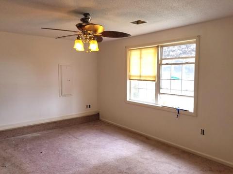 39 Ferris St, Springfield, MA 01151 photo 18
